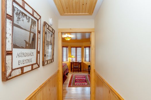 Whiteface Club and Resort Maplewood Cottage