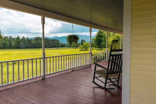 Averyville Farmhouse