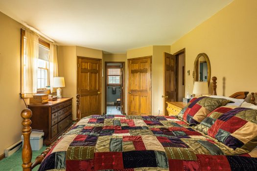 Averyville Farmhouse