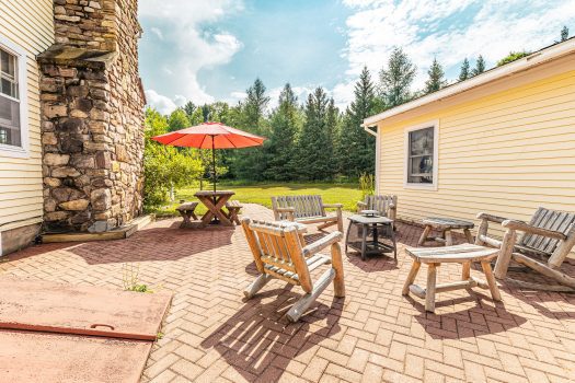 Averyville Farmhouse