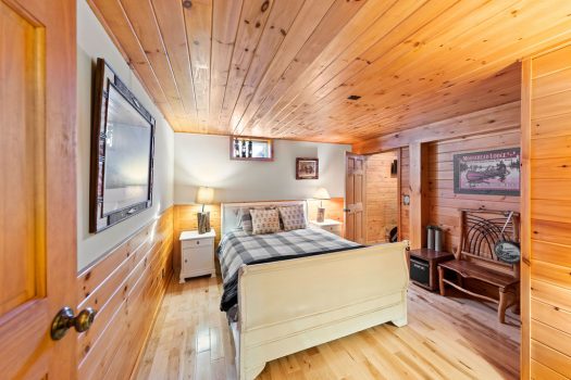 137 Mountain View Lane