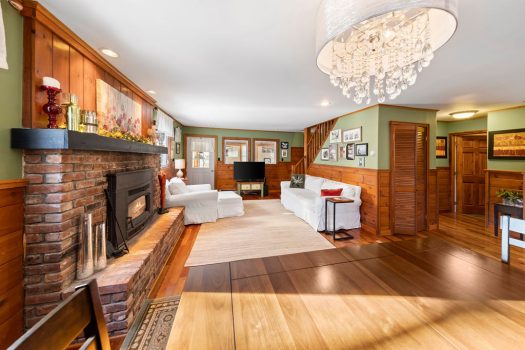 28 Cherry Lane, Lake Placid