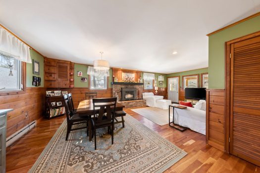 28 Cherry Lane, Lake Placid