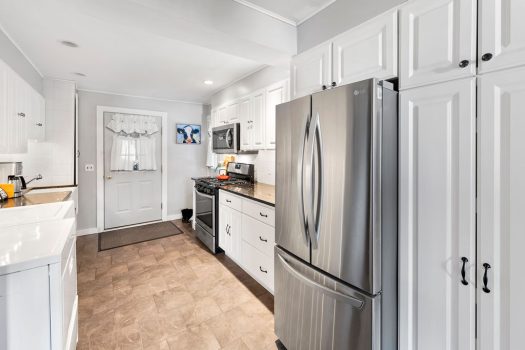 28 Cherry Lane, Lake Placid