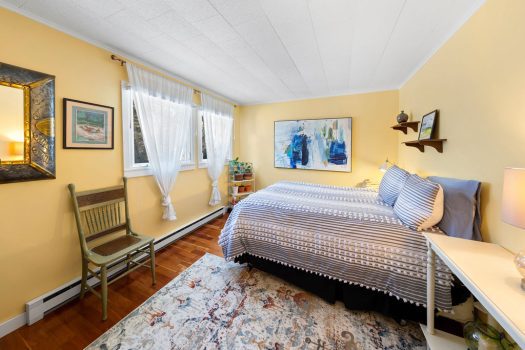 28 Cherry Lane, Lake Placid