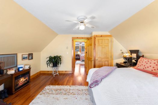 28 Cherry Lane, Lake Placid