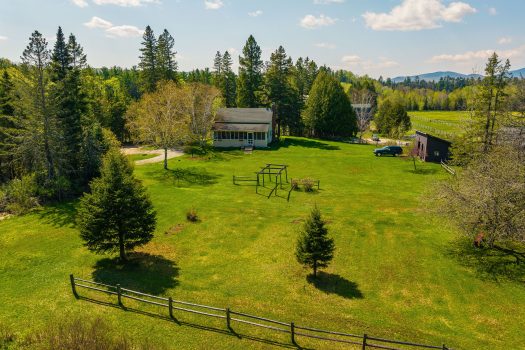 48 Maynard Road, Lake Placid