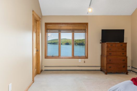 7 Sand Beach Point Road