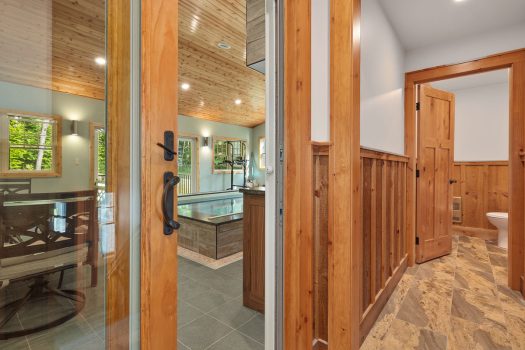 521 Mirror Lake Drive