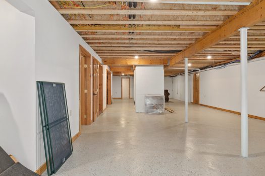 521 Mirror Lake Drive