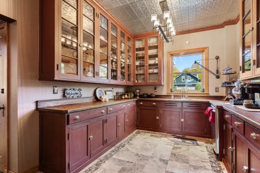 126 Forest Brook Drive