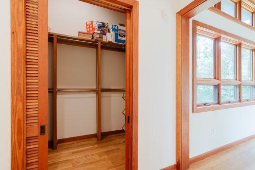 77 Deerwood Trail